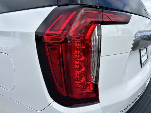 Used 2023 GMC Yukon XL Denali w/ LPO, Floor Liner Package AWD/4WD image 11