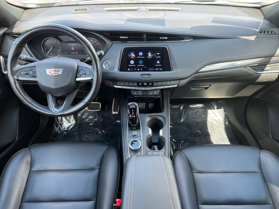 Used 2023 Cadillac XT4 Sport w/ Cold Weather Package AWD/4WD image 3