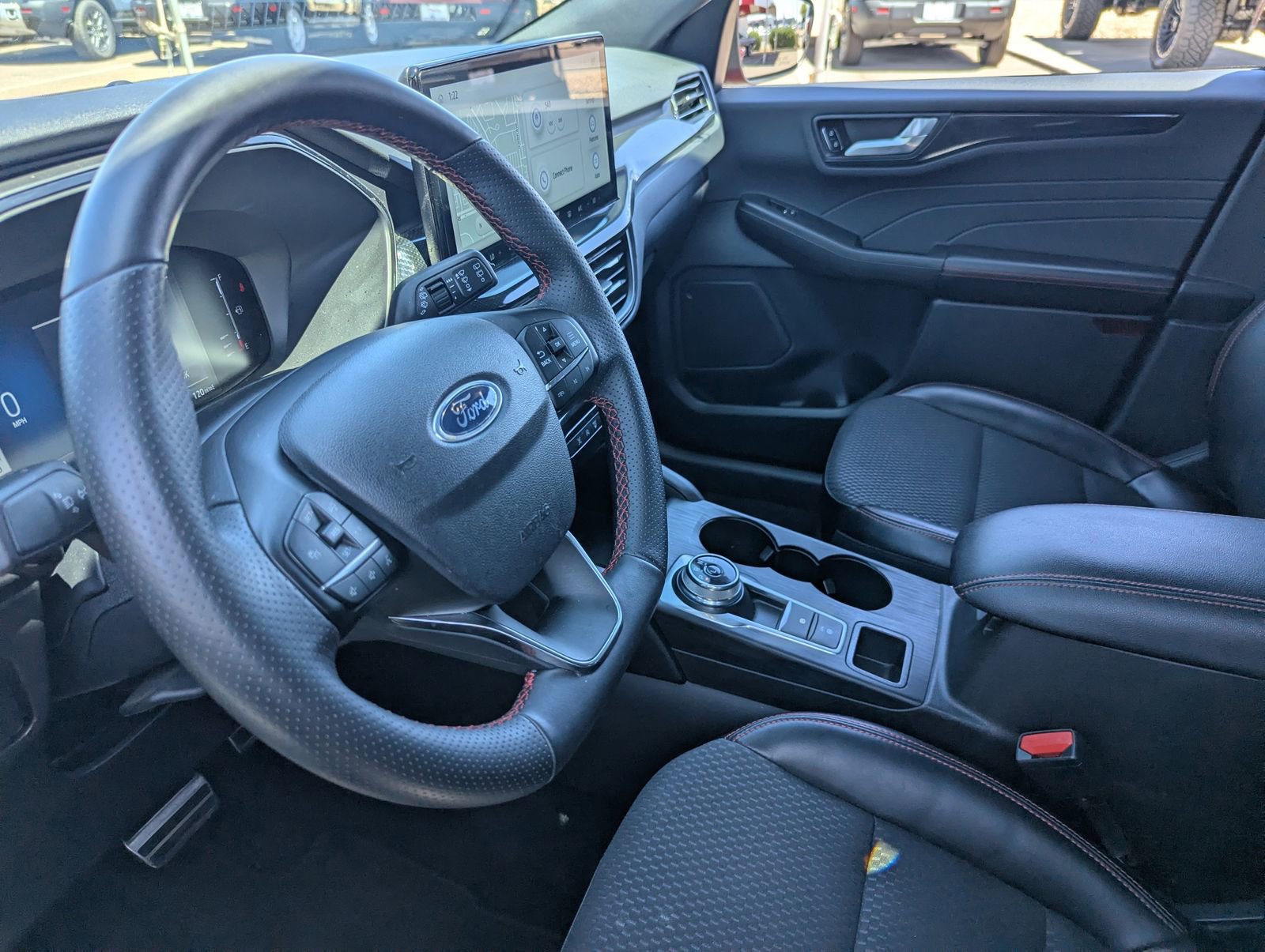 Certified 2024 Ford Escape ST-Line w/ Tech Pack #1 FWD image 16