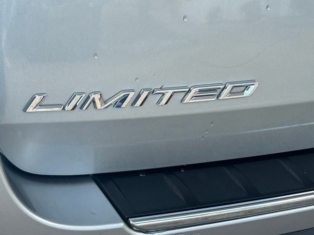 Certified 2023 Ford Explorer Limited w/ Equipment Group 301A image 24