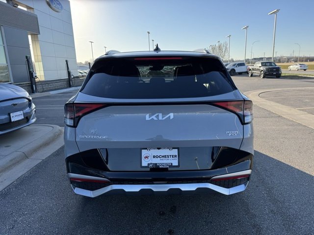 Used 2024 Kia Sportage SX image 2