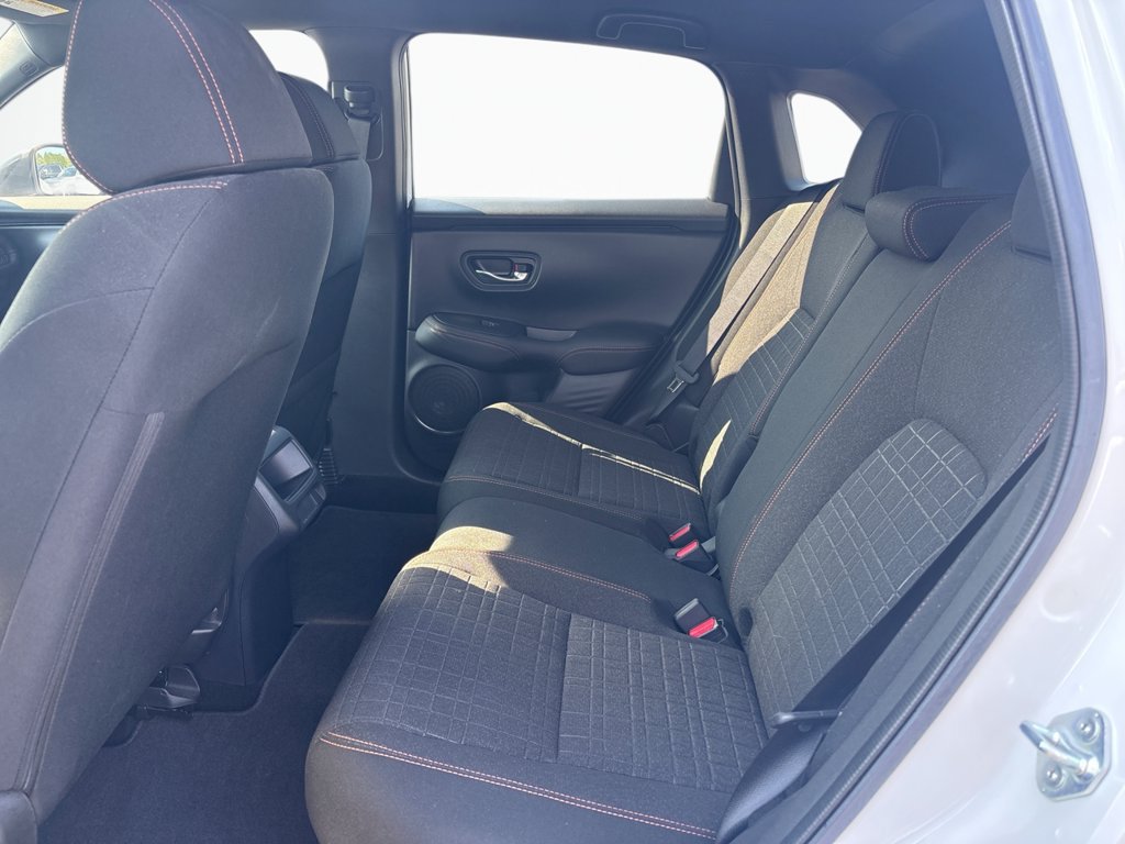 Used 2024 Honda HR-V Sport image 17