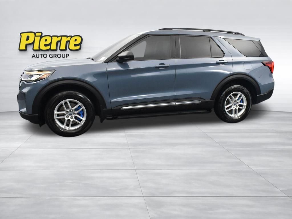 Certified 2025 Ford Explorer Active image 3
