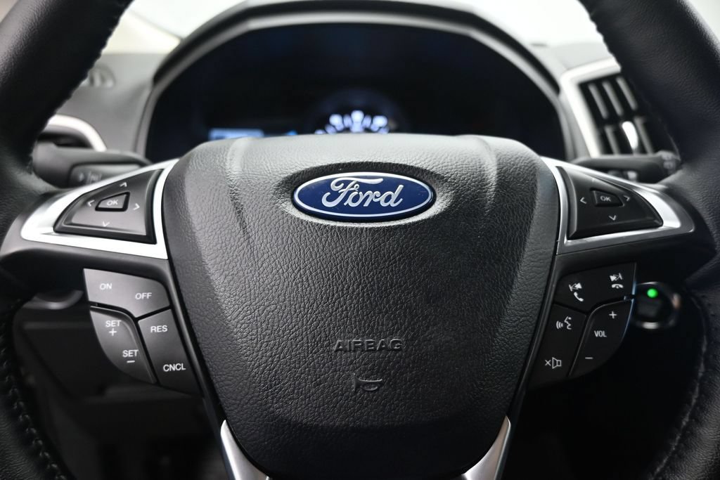 Certified 2024 Ford Edge SEL w/ Sport Appearance Package AWD/4WD image 11