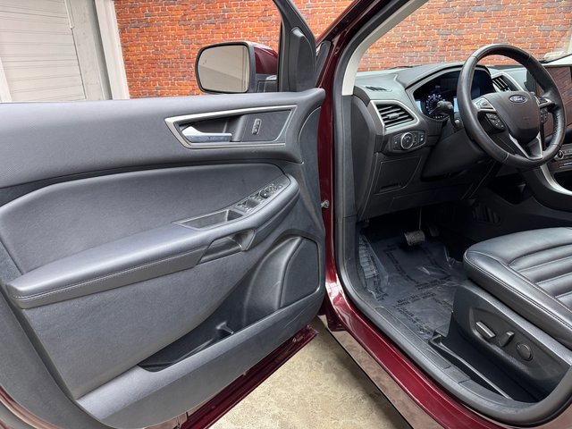 Certified 2022 Ford Edge SEL w/ Convenience Package image 10