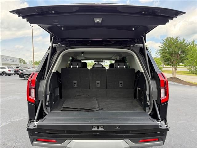 Certified 2025 Ford Expedition Platinum AWD/4WD image 18