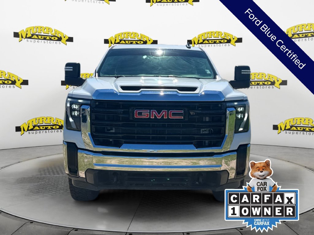 Used 2024 GMC Sierra 3500 Pro AWD/4WD image 10