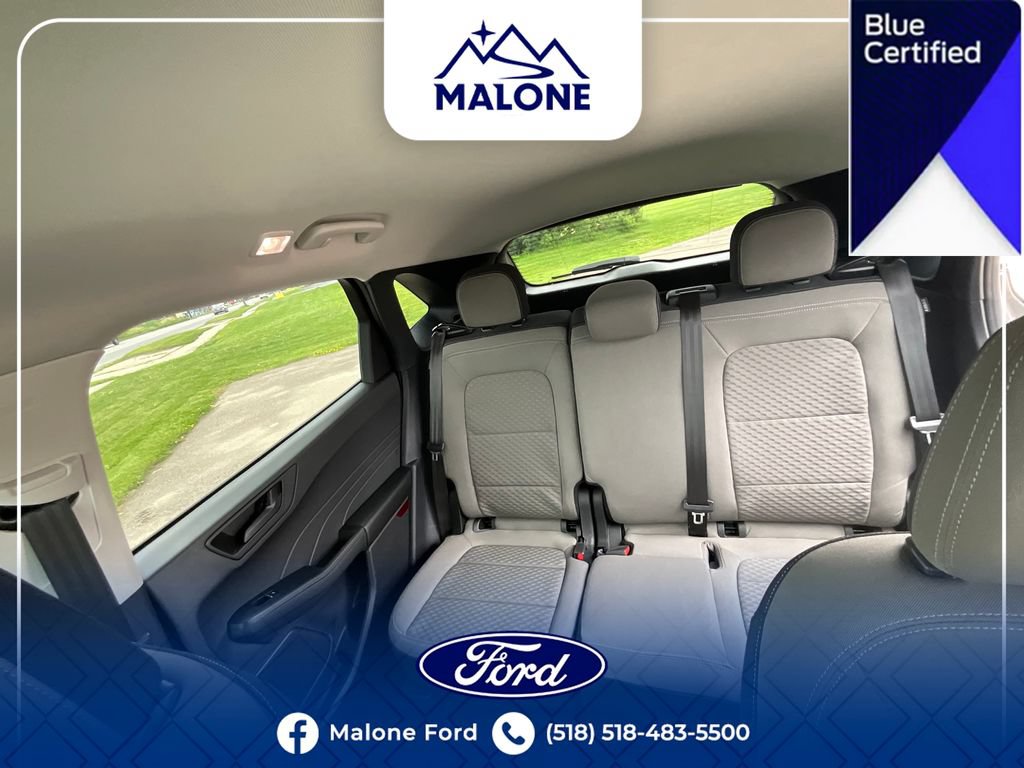 Certified 2022 Ford Escape SE w/ Cold Weather Package AWD/4WD image 35