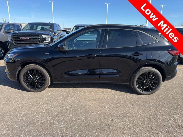 Certified 2023 Ford Escape ST-Line Elite w/ Premium Technology Package image 5
