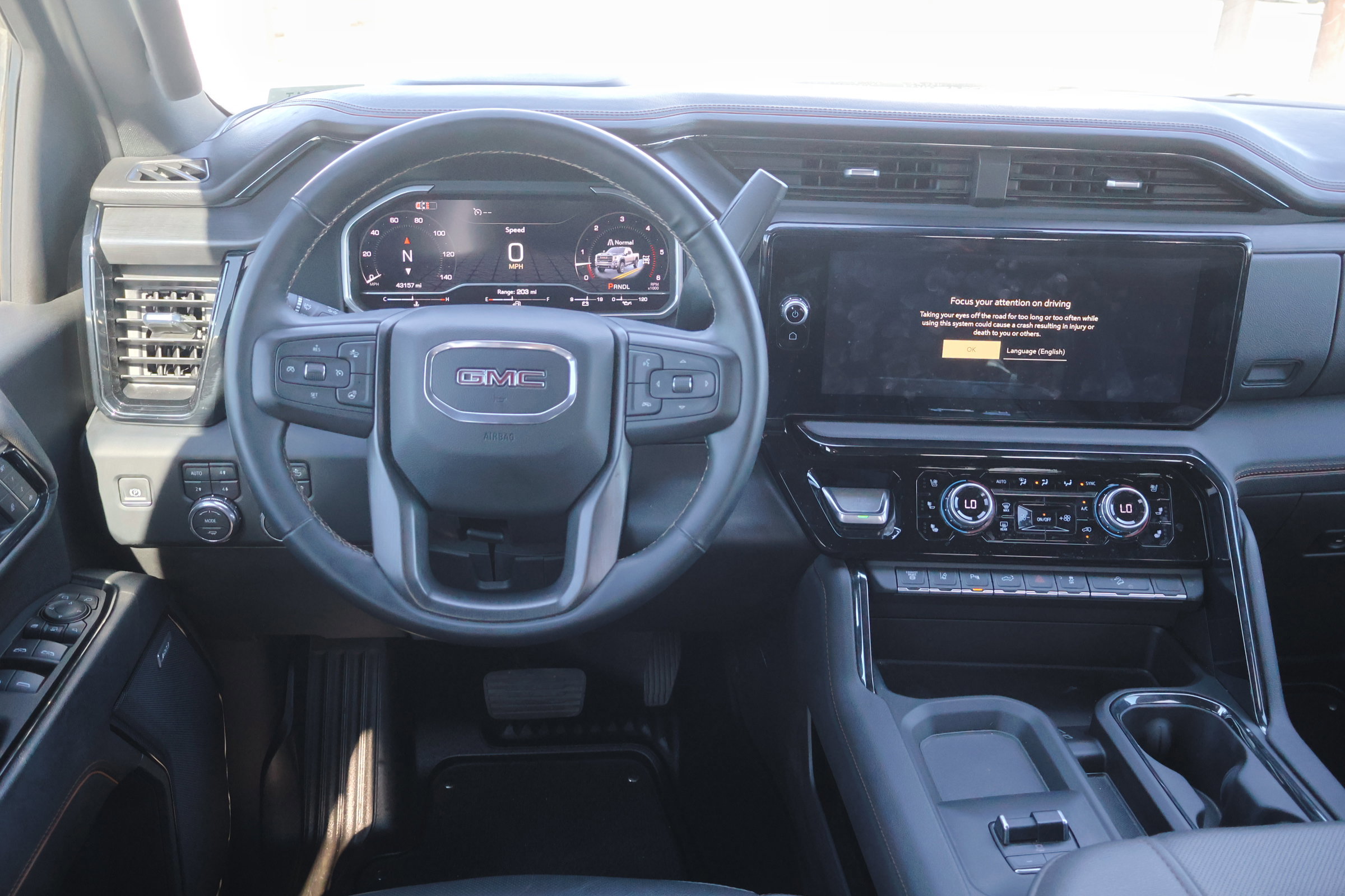 Used 2024 GMC Sierra 2500 AT4 w/ AT4 Premium Plus Package image 29