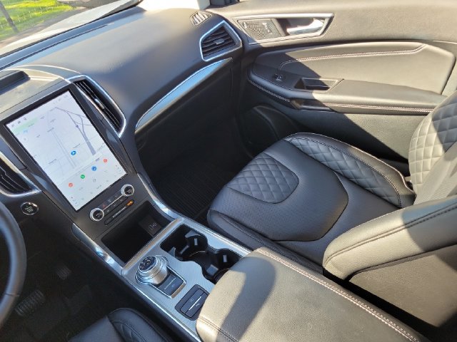 Certified 2024 Ford Edge Titanium w/ Equipment Group 301A AWD/4WD image 32