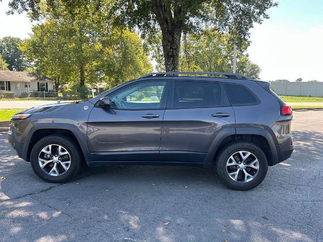 Used 2018 Jeep Cherokee Trailhawk w/ Quick Order Package 27L AWD/4WD image 4