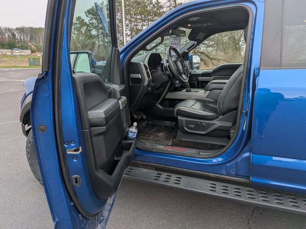 Certified 2018 Ford F150 Raptor w/ Equipment Group 802A Luxury image 14