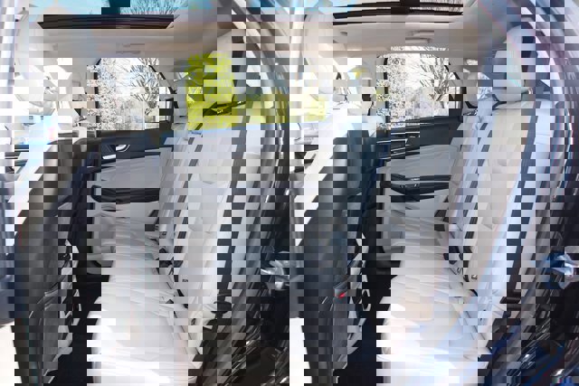 Certified 2019 Ford Edge Titanium w/ Equipment Group 301A image 19