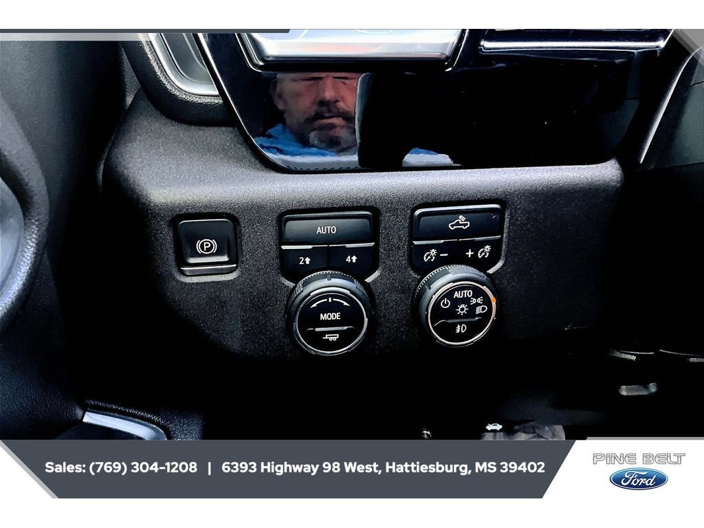 Used 2023 Chevrolet Silverado 1500 RST image 23