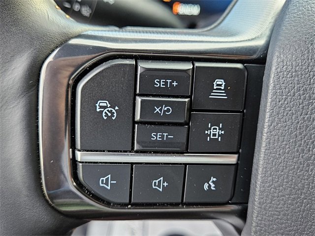 Certified 2024 Ford F250 Platinum image 24