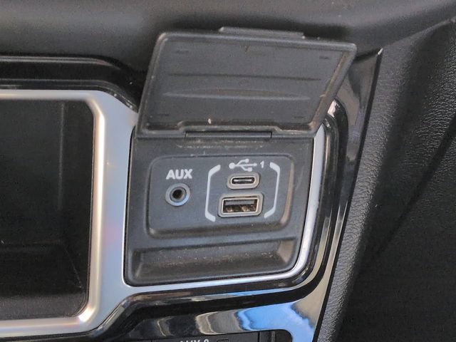 Used 2018 Jeep Wrangler Unlimited Sport AWD/4WD image 28