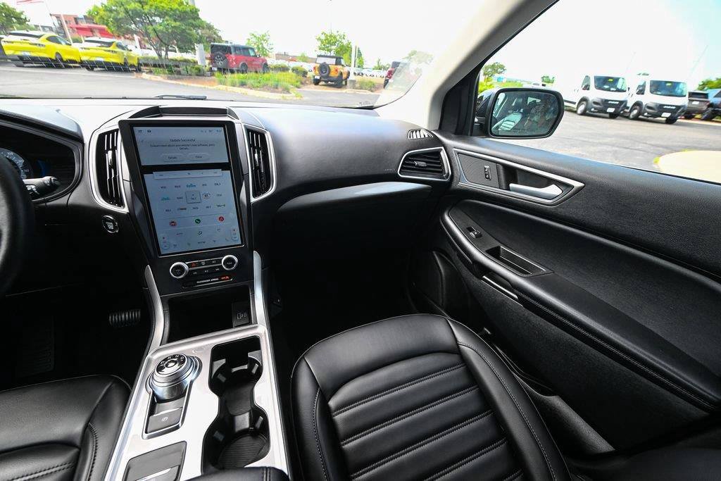 Certified 2024 Ford Edge SEL w/ Convenience Package AWD/4WD image 34