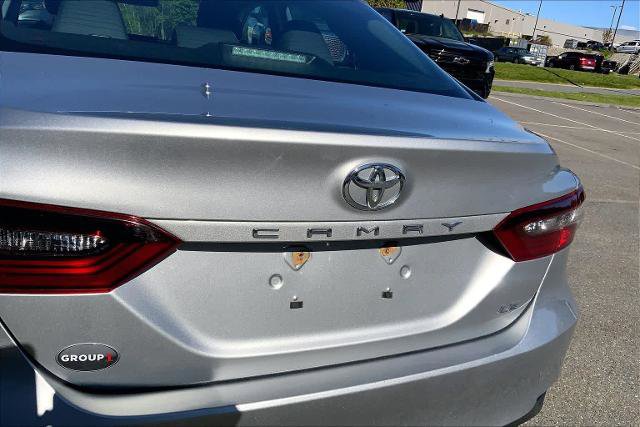 Used 2021 Toyota Camry LE FWD image 10