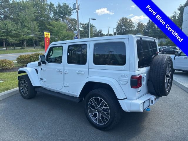 Used 2022 Jeep Wrangler Unlimited Sahara image 3