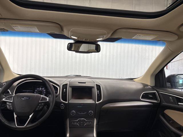 Certified 2019 Ford Edge SEL w/ Equipment Group 201A FWD image 16
