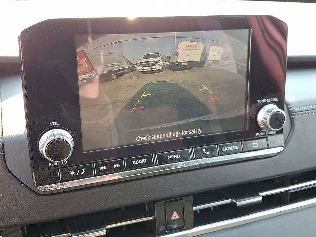 Used 2022 Mitsubishi Outlander ES image 18