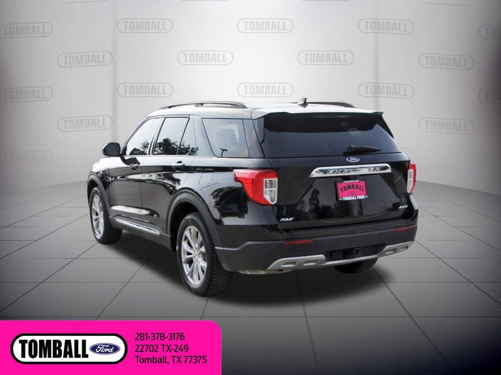 Certified 2023 Ford Explorer XLT w/ Equipment Group 202A AWD/4WD image 5