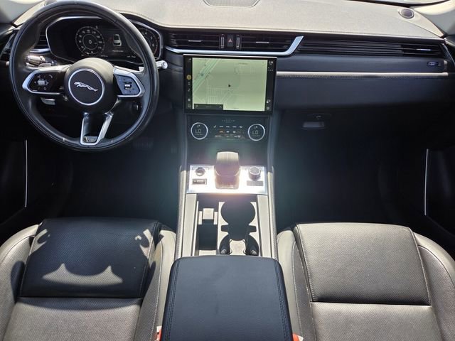 Used 2021 Jaguar F-PACE S image 12