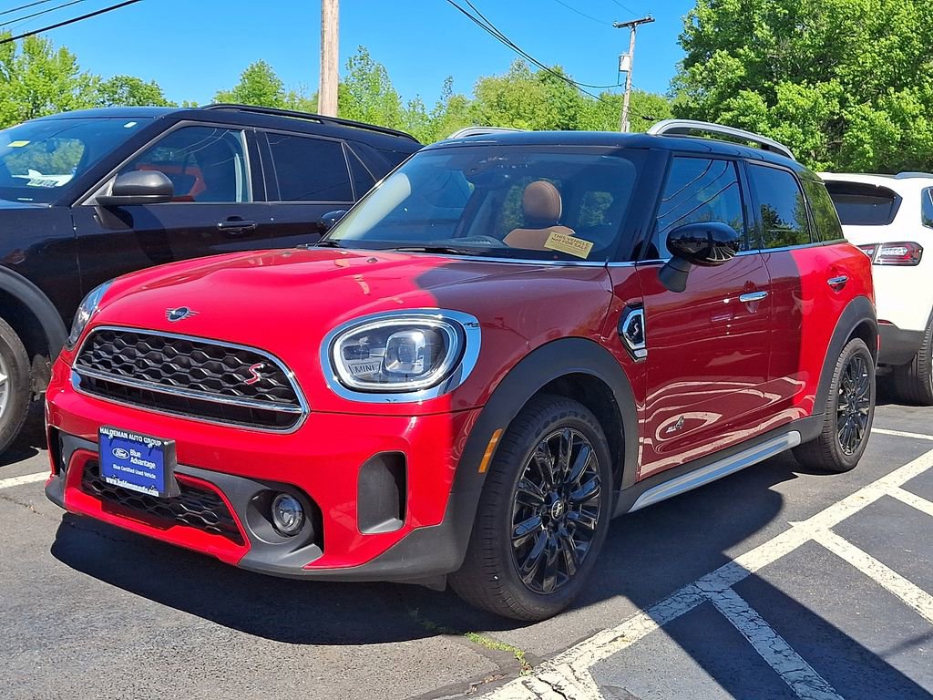 Used 2023 MINI Cooper Countryman S w/ Signature Upholstery Package AWD/4WD image 3