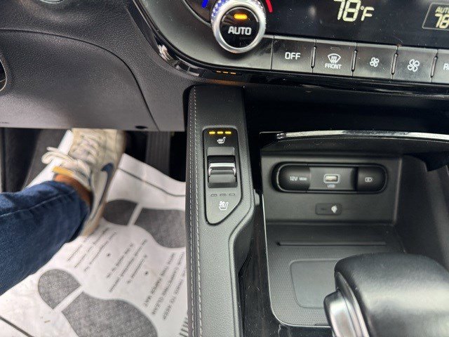 Used 2022 Kia Telluride EX image 23