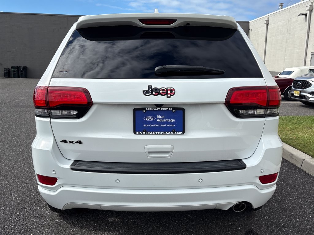Used 2019 Jeep Grand Cherokee Altitude AWD/4WD image 23