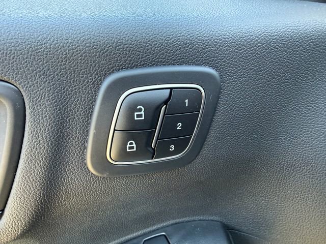 Certified 2023 Ford Escape ST-Line Select w/ Tech Pack #2 image 29