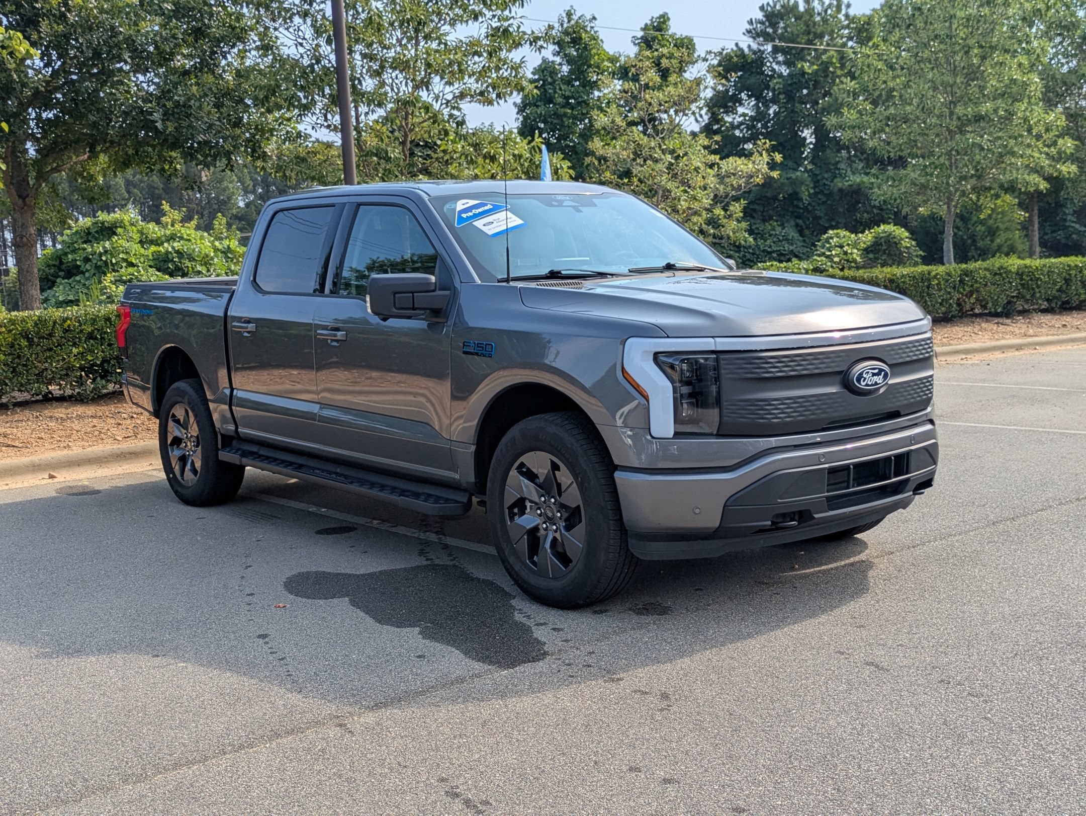 Certified 2025 Ford F150 Lightning Flash AWD/4WD image 2