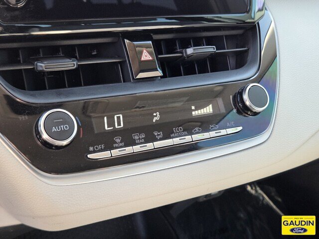 Used 2026 Toyota Corolla LE FWD image 22