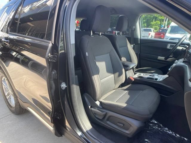 Certified 2023 Ford Explorer XLT AWD/4WD image 32