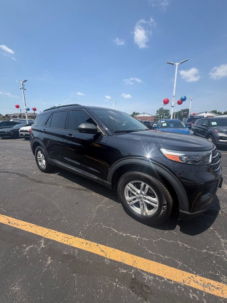 Certified 2022 Ford Explorer XLT w/ Class IV Trailer Tow Package AWD/4WD image 27