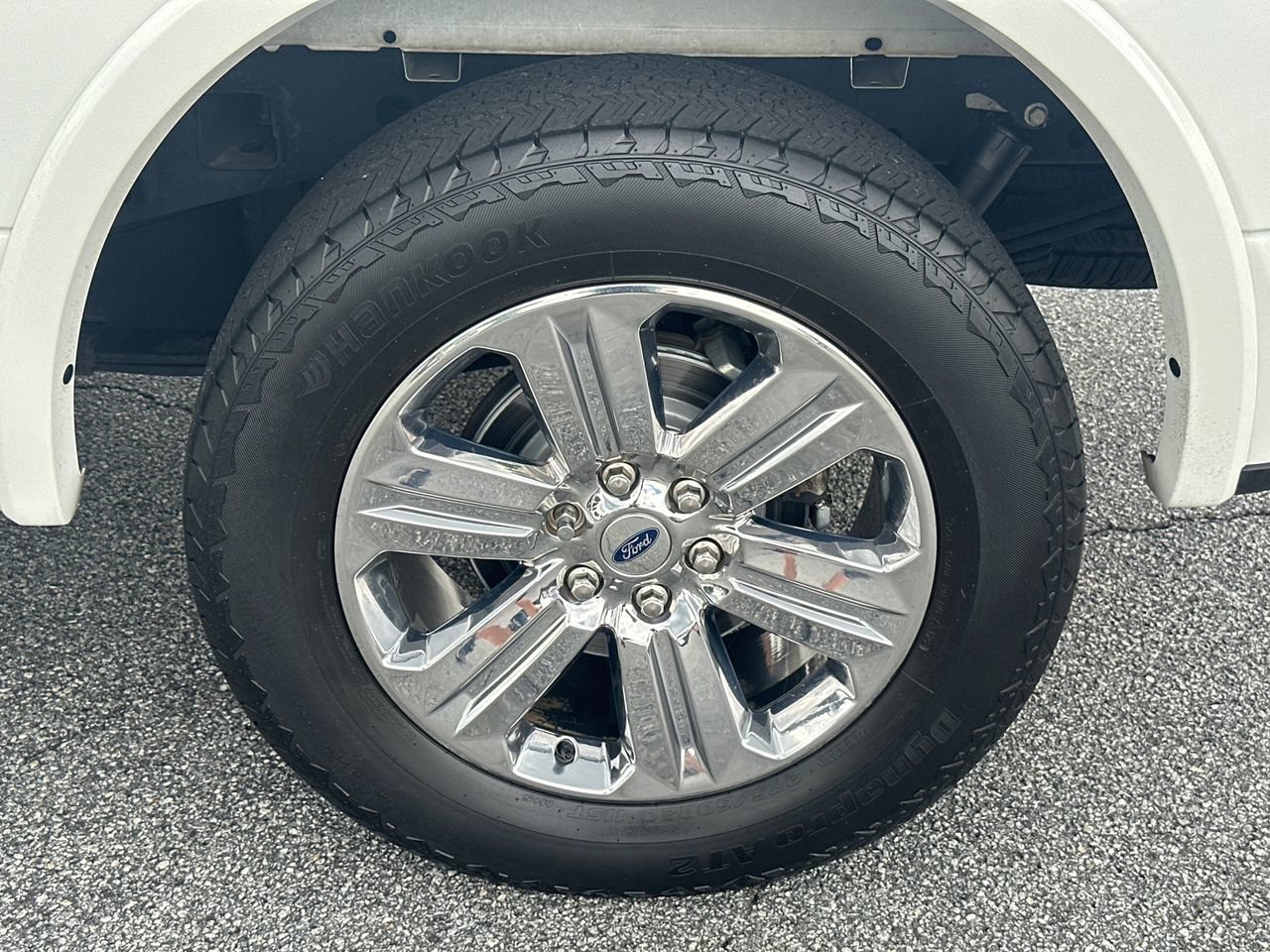 Certified 2020 Ford F150 Lariat RWD image 21