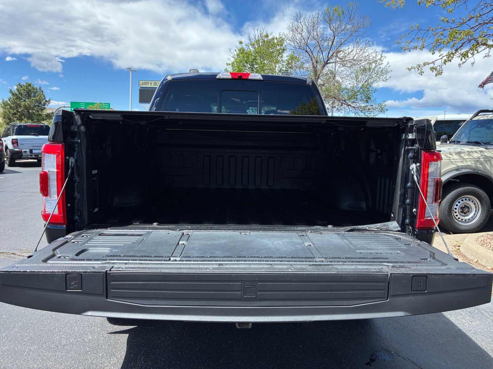 Certified 2021 Ford F150 Lariat w/ Equipment Group 502A High AWD/4WD image 34