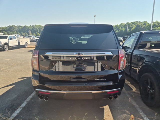 Used 2024 Chevrolet Tahoe Premier w/ Premium Package 2 AWD/4WD image 3
