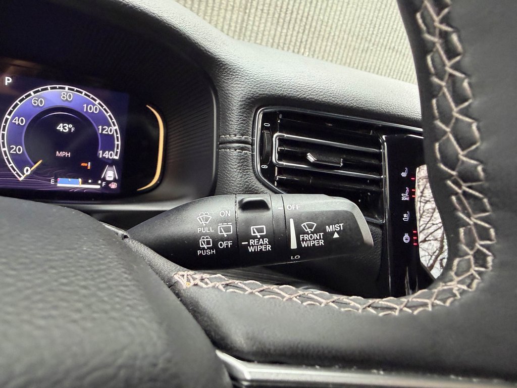 Used 2023 Jeep Wagoneer Series III w/ Convenience Group I image 47