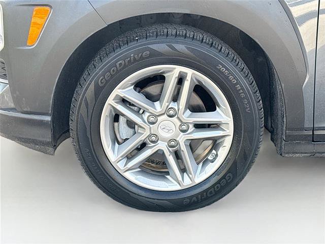 Used 2020 Hyundai Kona SE FWD image 29