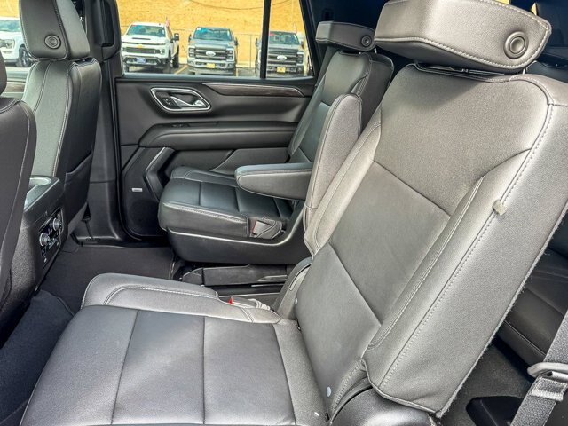 Used 2024 Chevrolet Tahoe Z71 w/ Z71 Off-Road Package AWD/4WD image 15