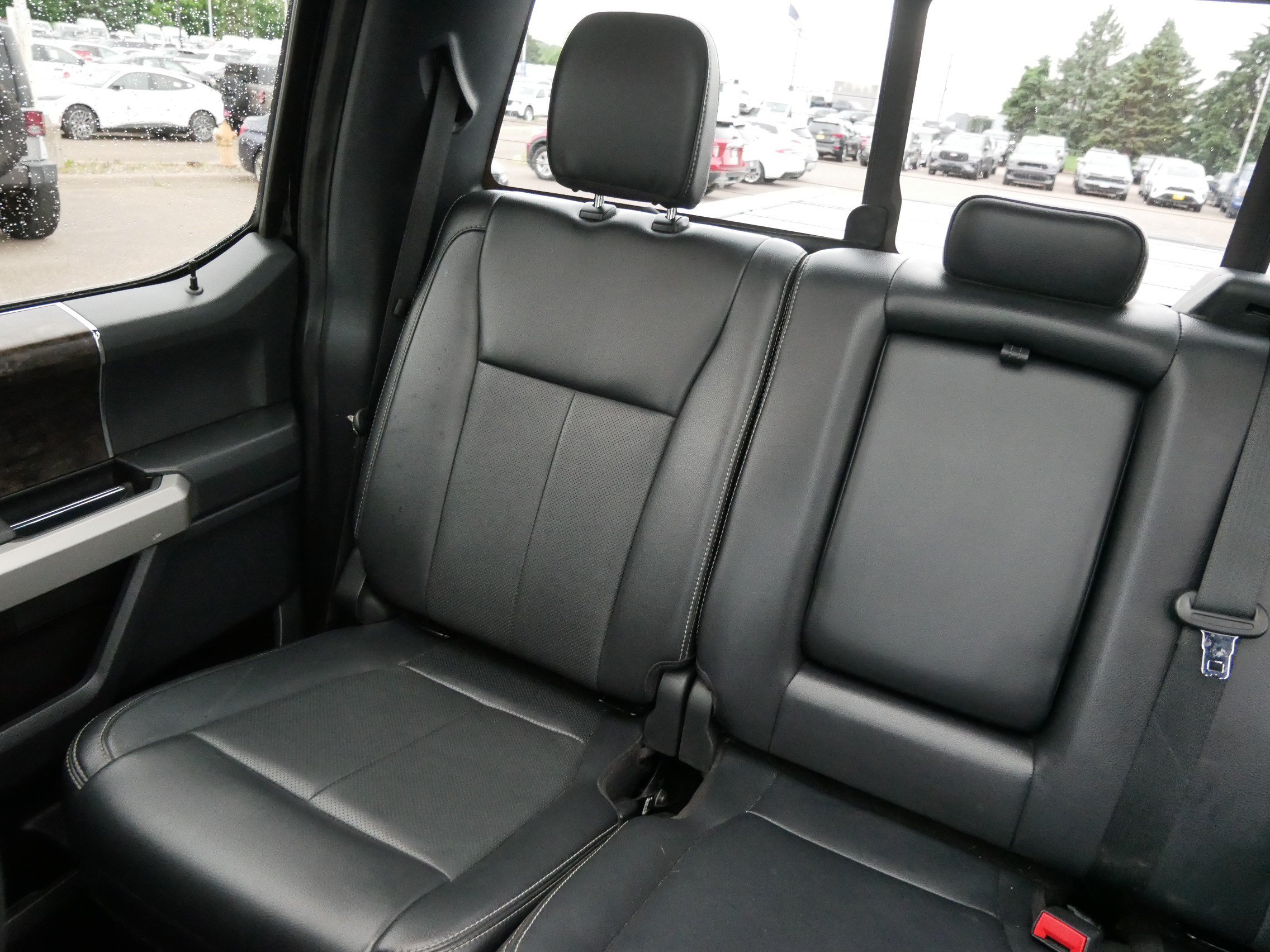 Certified 2022 Ford F250 Lariat w/ Tremor Off-Road Package AWD/4WD image 12