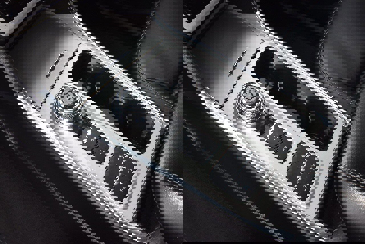 Certified 2023 Ford Explorer XLT w/ Equipment Group 202A image 31