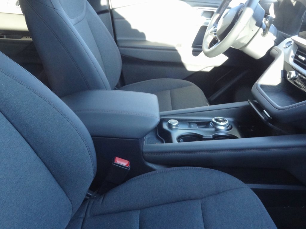 Certified 2025 Ford Explorer Active image 10