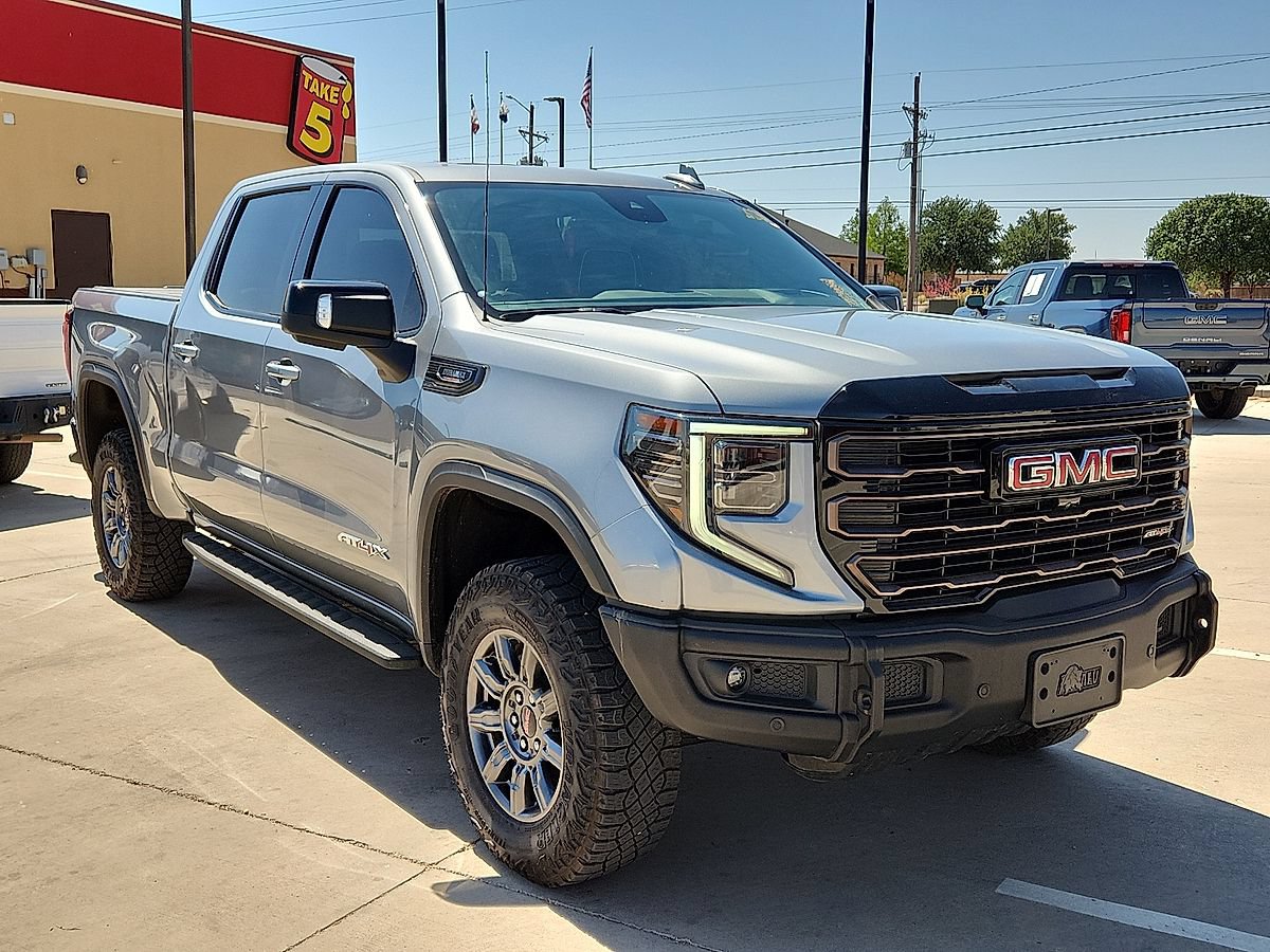 Used 2024 GMC Sierra 1500 AT4X AWD/4WD image 4