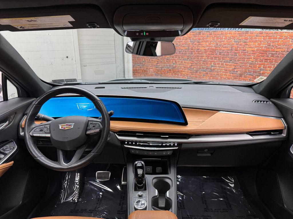 Used 2024 Cadillac XT4 Sport FWD image 13