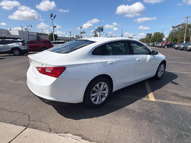 Used 2024 Chevrolet Malibu LT FWD image 7