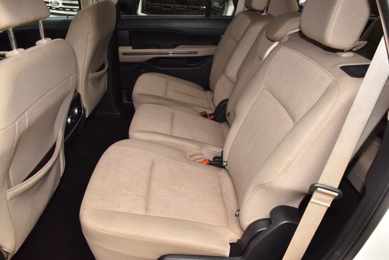 Certified 2022 Ford Expedition XLT image 15