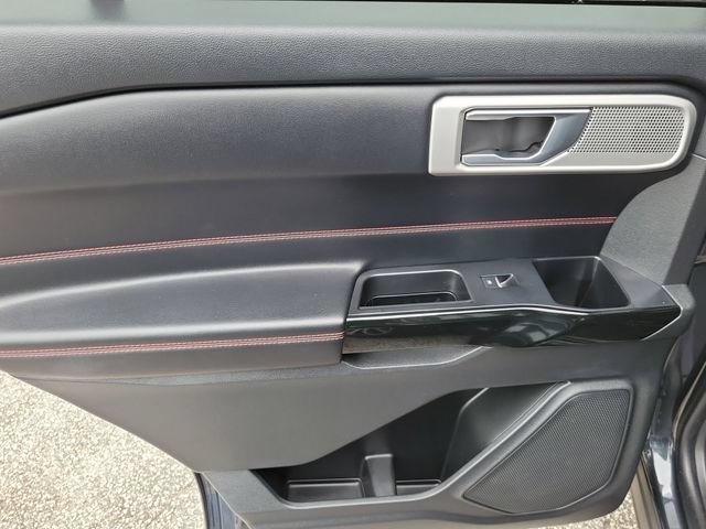 Certified 2022 Ford Explorer ST-Line RWD image 15